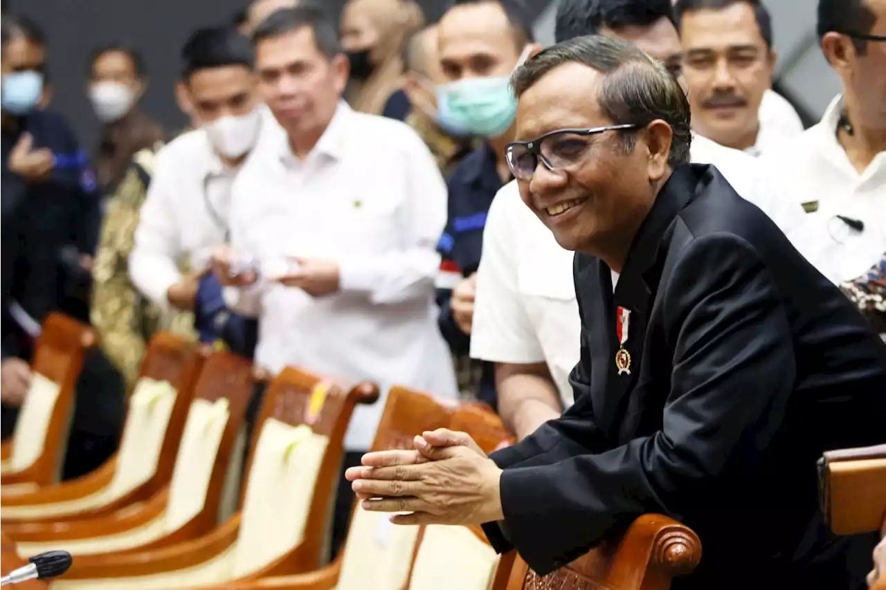 Pak Kiai Tidak Perlu Istikharah untuk Pilih Capres Jika Mahfud MD Jadi Cawapres