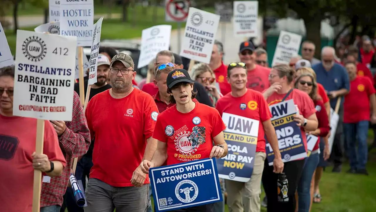 The longer it goes, experts warn the autoworkers’ strike could cause car production delays soon