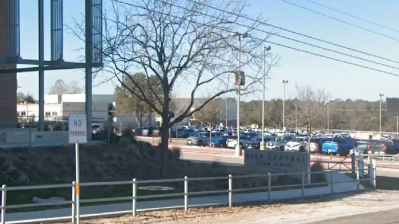 Law officers swarm East Central High School after ‘disturbance’; No injuries reported