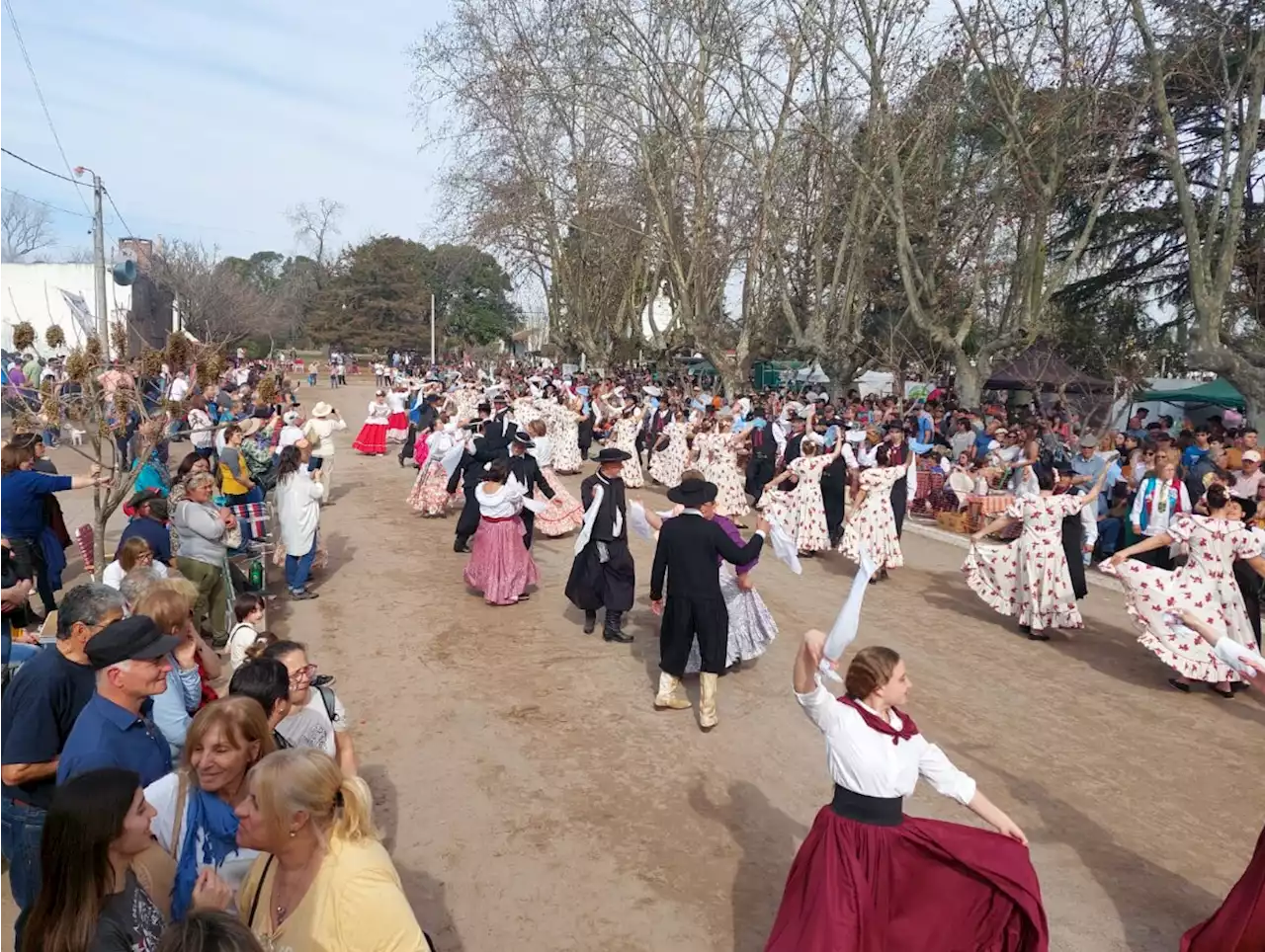 “Muy a pulmón”: el pueblo de 600 habitantes que brilla cada año con una fiesta popular