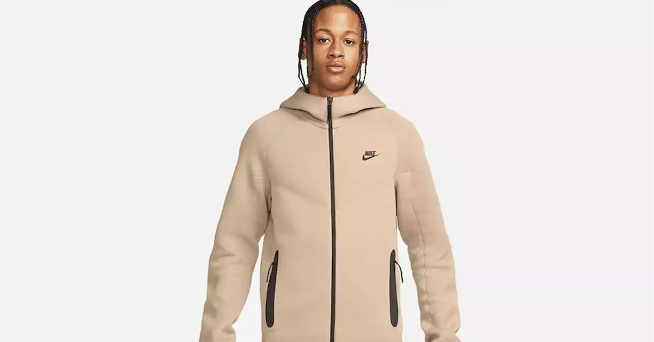 Découvrez la nouvelle collection Nike Tech Fleece