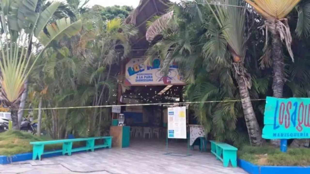 ATAQUES SIMULTÁNEOS: Balean restaurantes en Cancún y Playa del Carmen; investigan extorsión