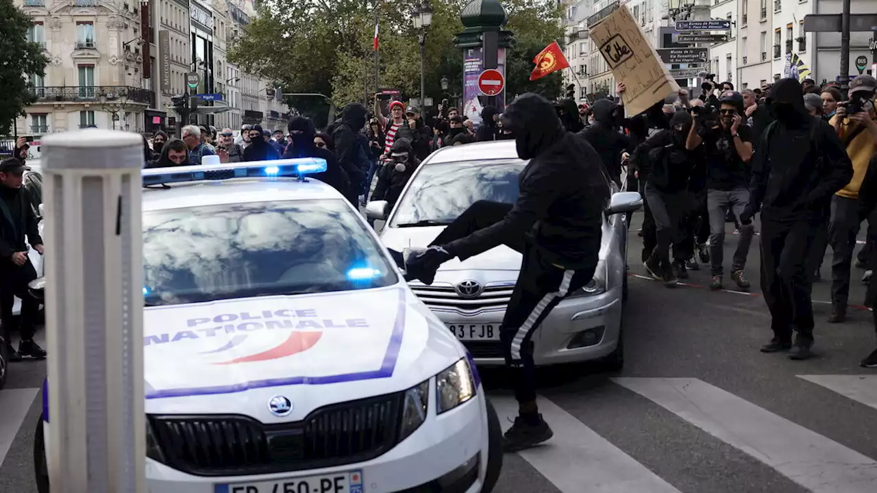 Attaque d’une voiture de police à Paris : un majeur et un mineur seront présentés à la justice