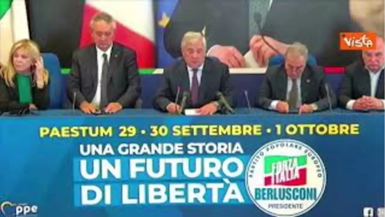 Tajani ricorda Berlusconi: 'I grandi leader durano molto di più della loro vita terrena'