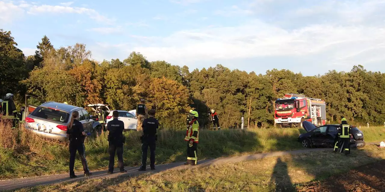 Unfall nach Überholmanöver: B13 in Franken war eineinhalb Stunden gesperrt