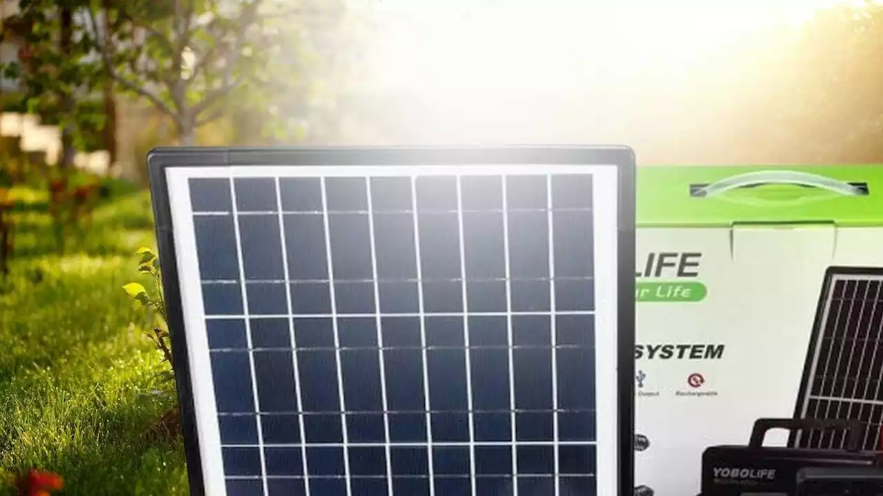 Rechargez votre smartphone au soleil avec ce panneau solaire à moins de 55 euros aujourd’hui