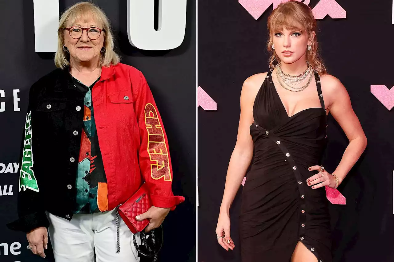 Taylor Swift Giggles with Travis Kelce’s Mom at Kansas City Chiefs Game