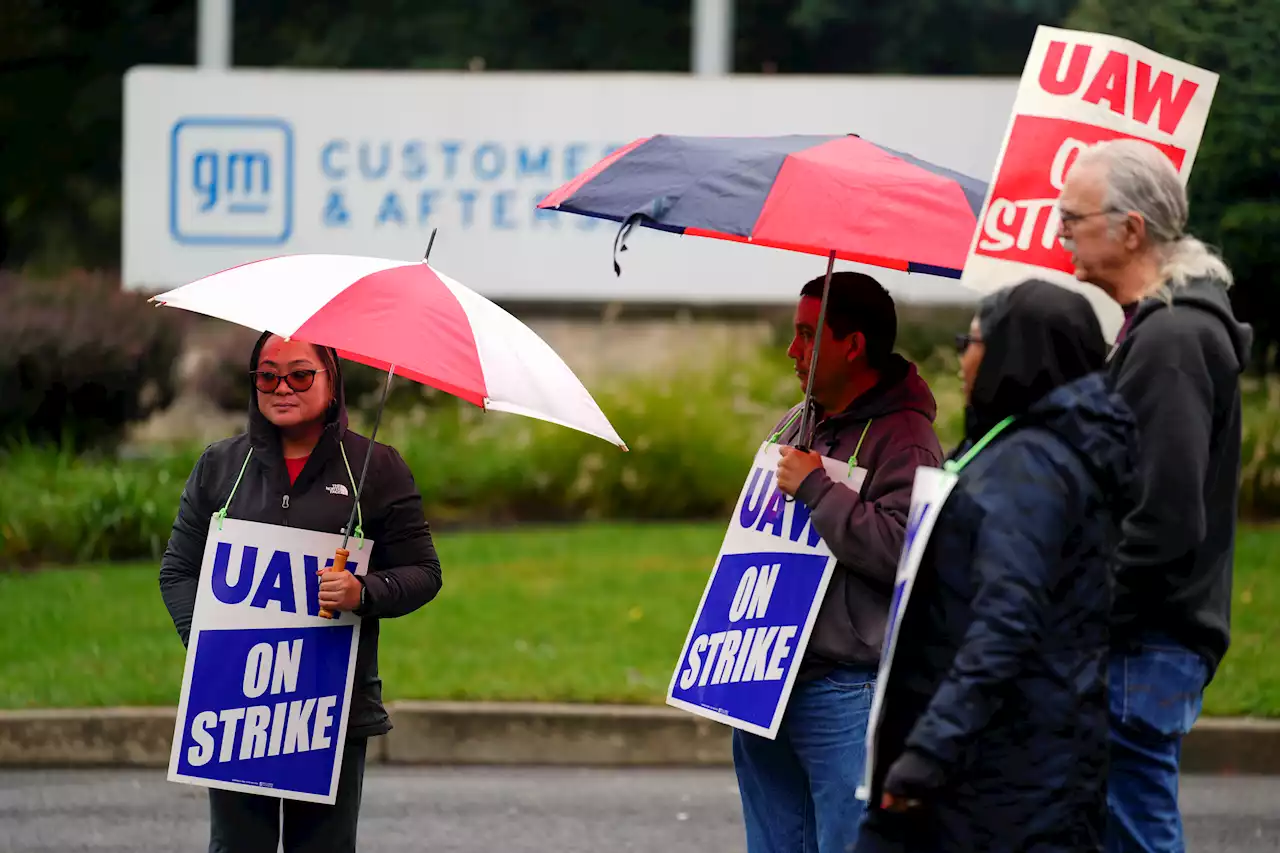 Biden's Michigan trip to join workers on strike has nothing to do with Trump, White House says