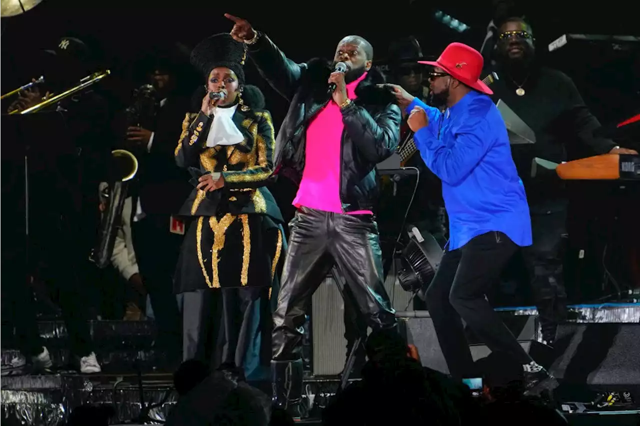 Watch Lauryn Hill Perform With Fugees at Global Citizen Festival