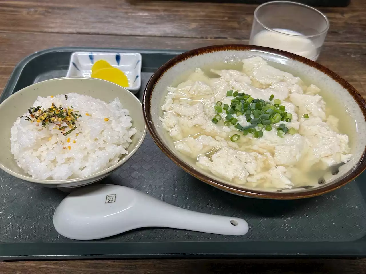 たぷたぷ、ぷるんっ 五臓六腑に染み渡る、ゆし豆腐の味わい とうふの比嘉（石垣市）＜うちなー味まーい＞88