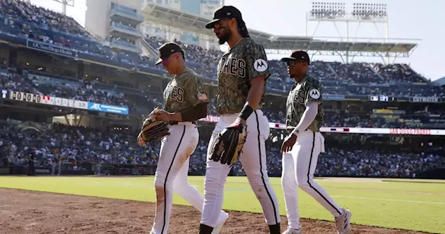 Webb lanza el juego completo y Gigantes vencen por 2-1 a Padres - San Diego  Union-Tribune en Español