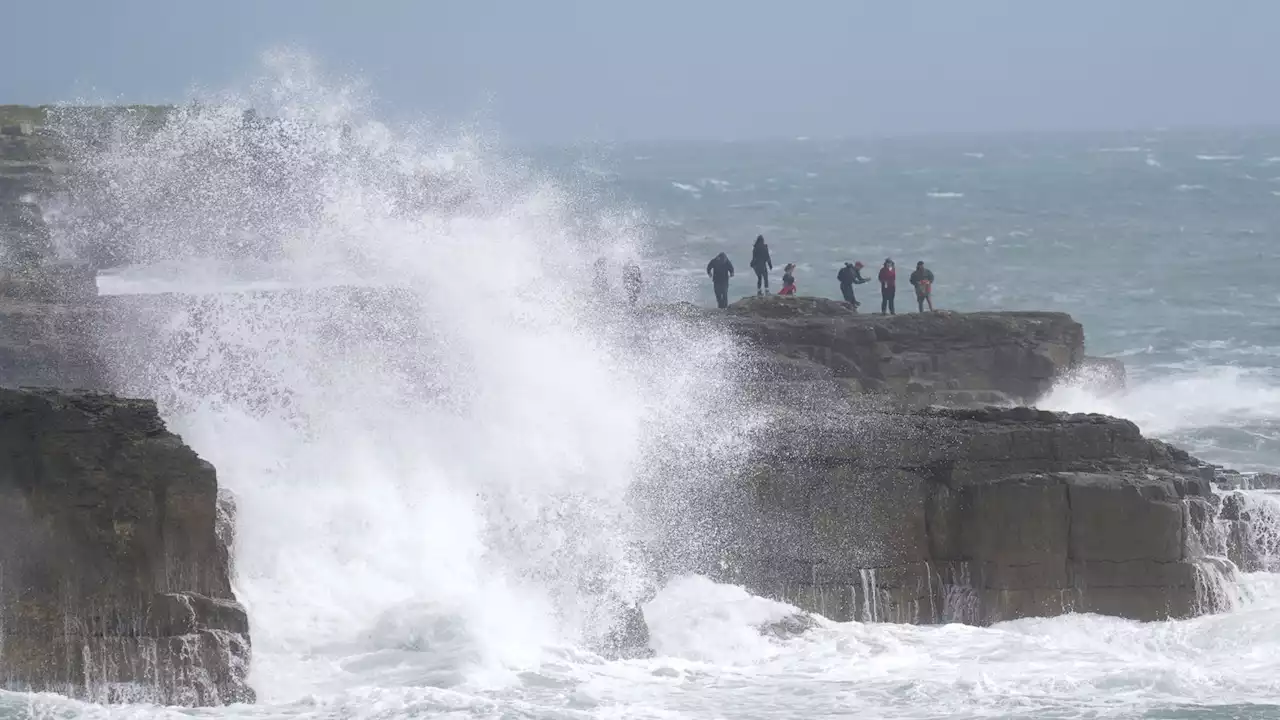 UK weather: Warnings as Storm Agnes set to bring 80mph winds to large parts of country