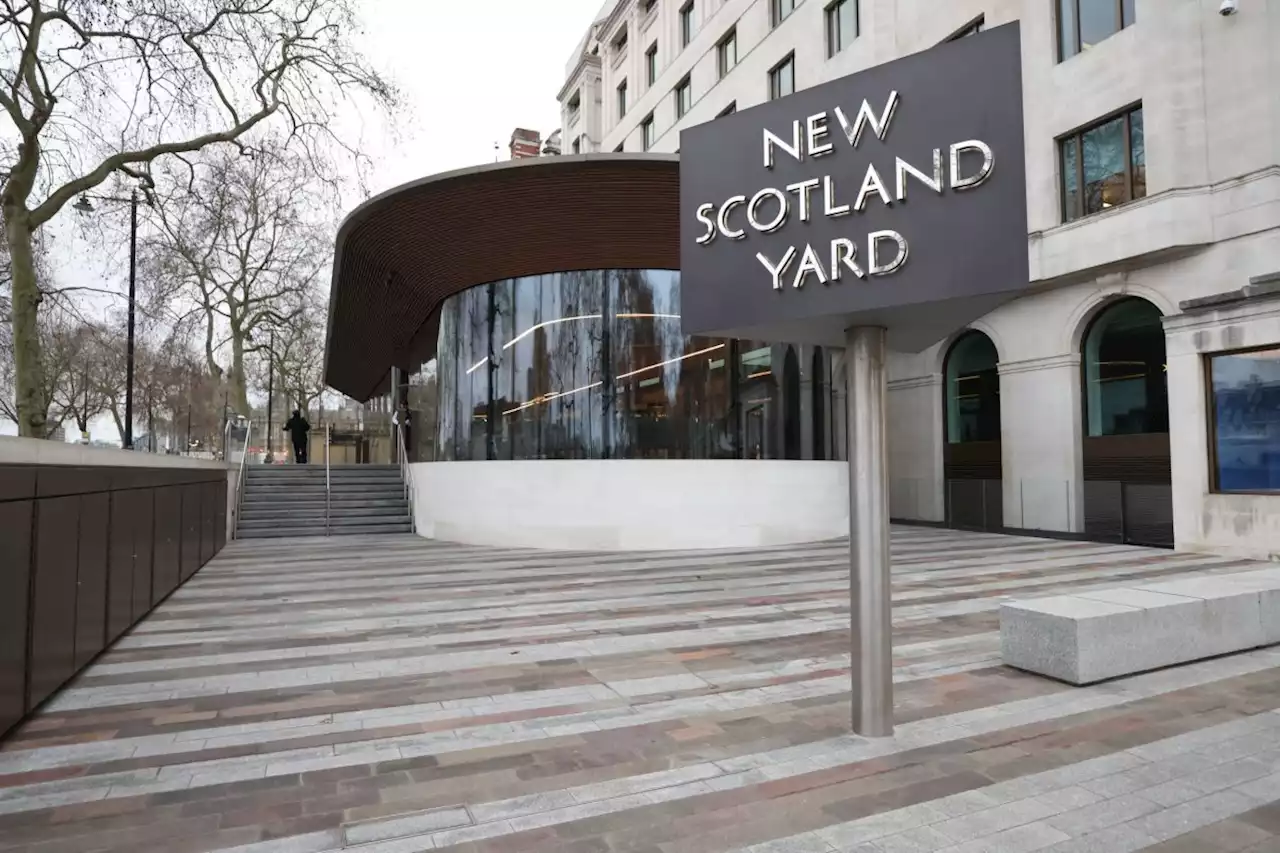 Armed police from other UK forces to help Met Police after officers revolt over murder charge