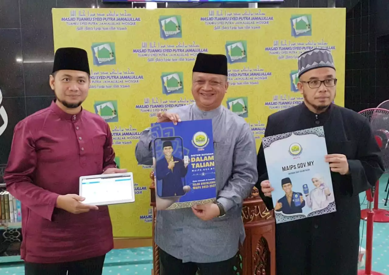 Raja Muda Perlis lancar sistem bayaran dalam talian