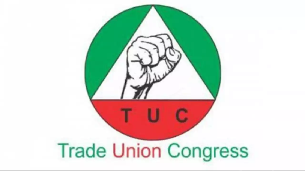 TUC, RTEAN members take protest to Lagos Assembly