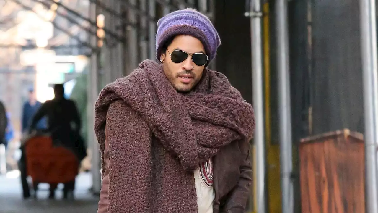 Lenny Kravitz Revives His Ginormous Blanket Scarf in His First TikTok