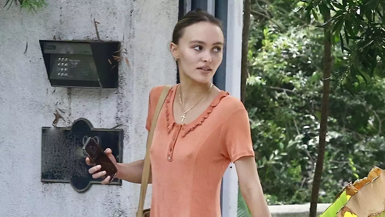 Lily-Rose Depp Adds Another Granny Shoe To Her Grunge-Girl Wardrobe