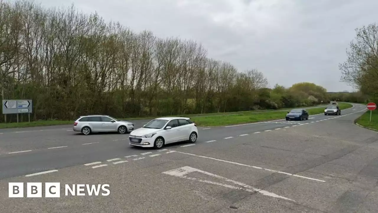 A287 Odiham: Man dies following two-vehicle collision