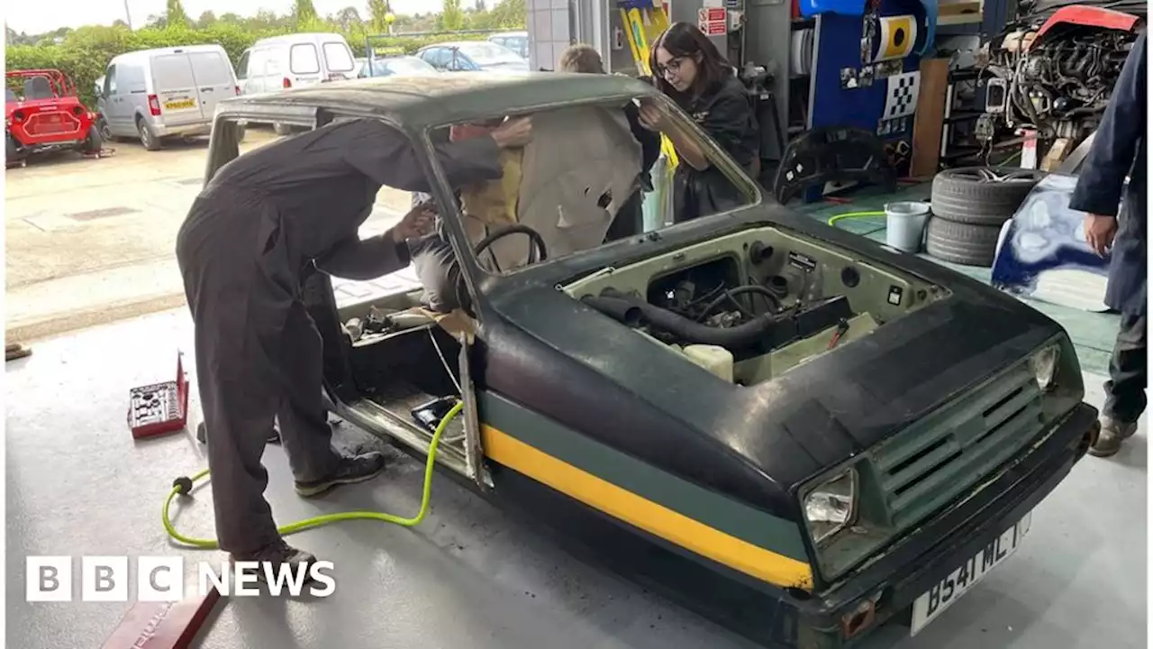 Northampton Saints 'punishment car' restored by students