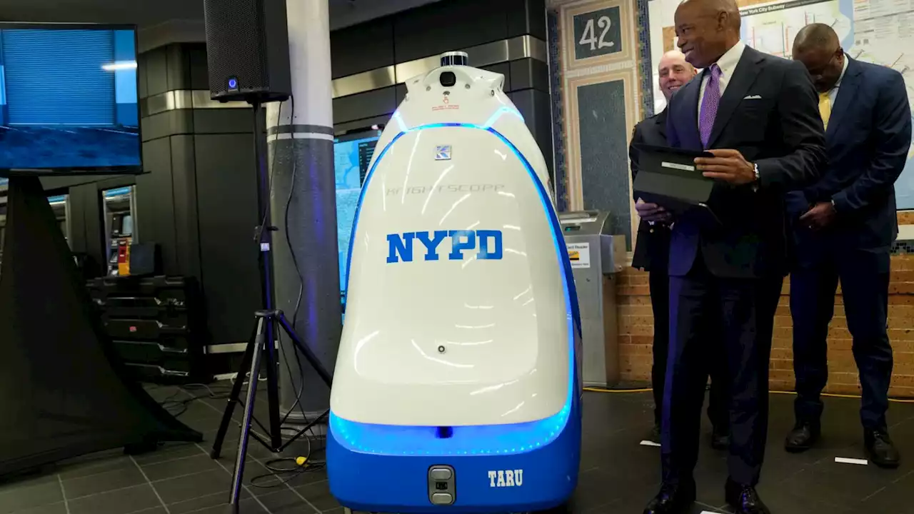 'Pas de pause pipi': New York va tester un 'policier robot' pour patrouiller dans le métro