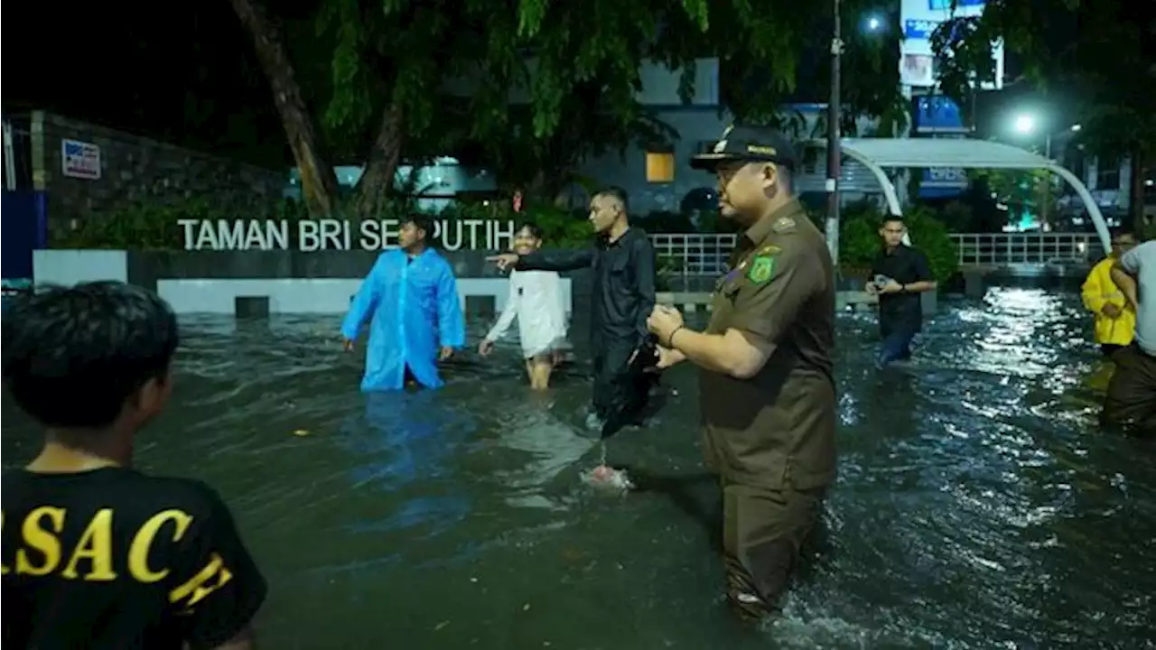 Bobby Nasution Pastikan Pengerjaan Drainease Berfungsi