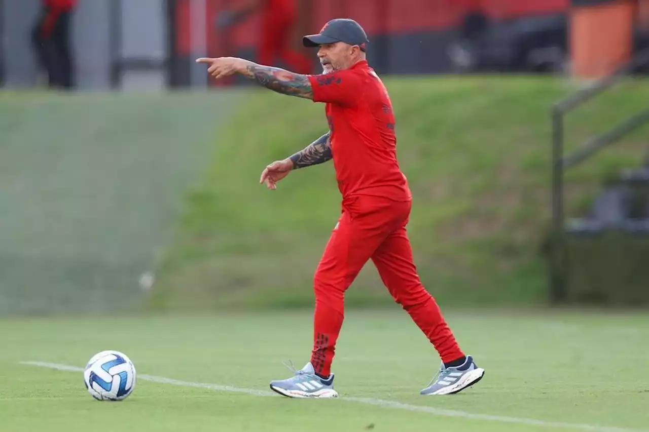 Sampaoli comanda treino no Flamengo no aguardo de demissão ser consumada