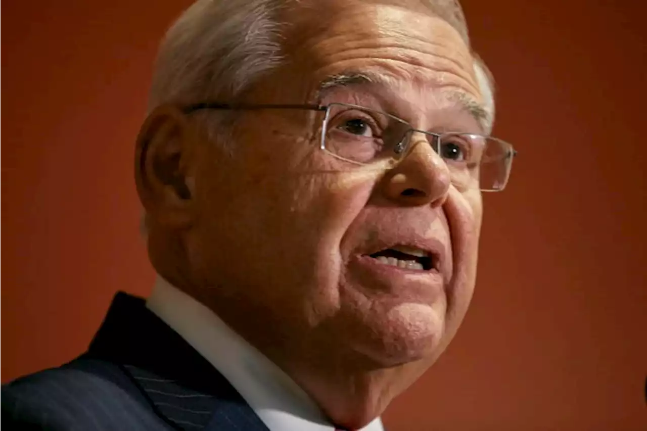 Democratic Sen. Cory Booker calls on New Jersey colleague Menendez to resign