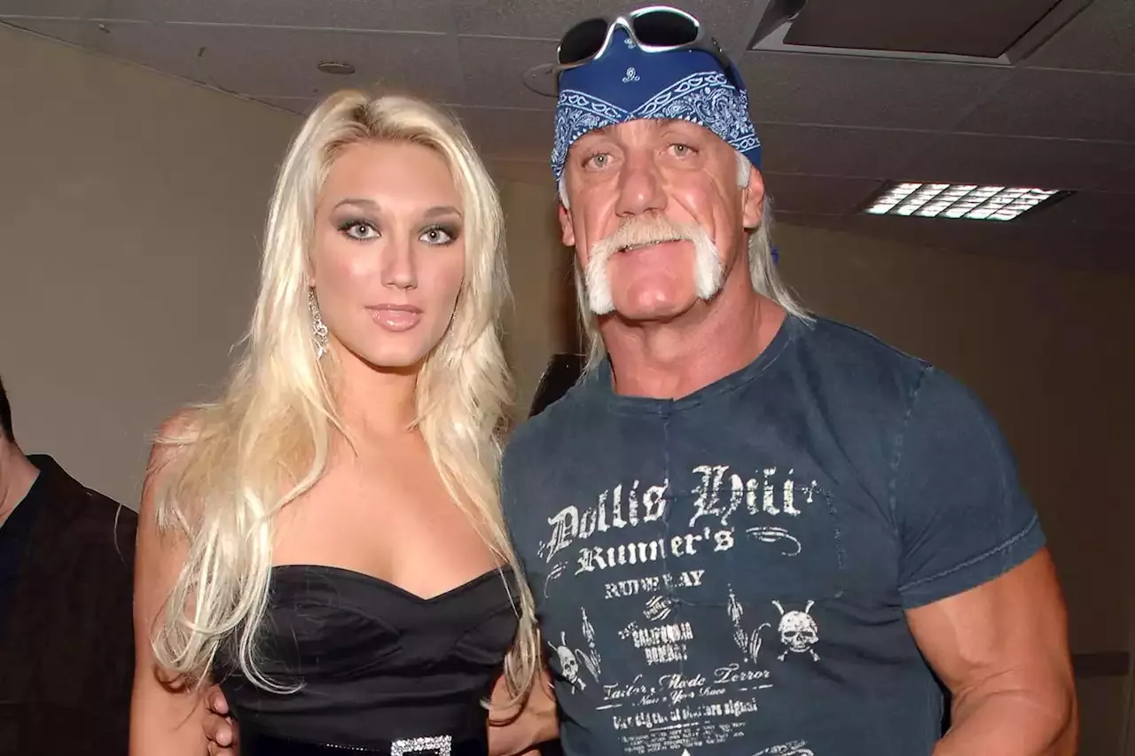 Hulk Hogan, wife Sky Daily show off $500,000 wedding rings