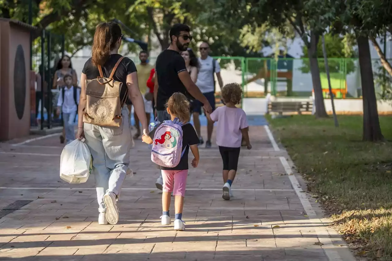 Sólo cuatro de cada diez hogares españoles con menor poder adquisitivo reciben alguna beca