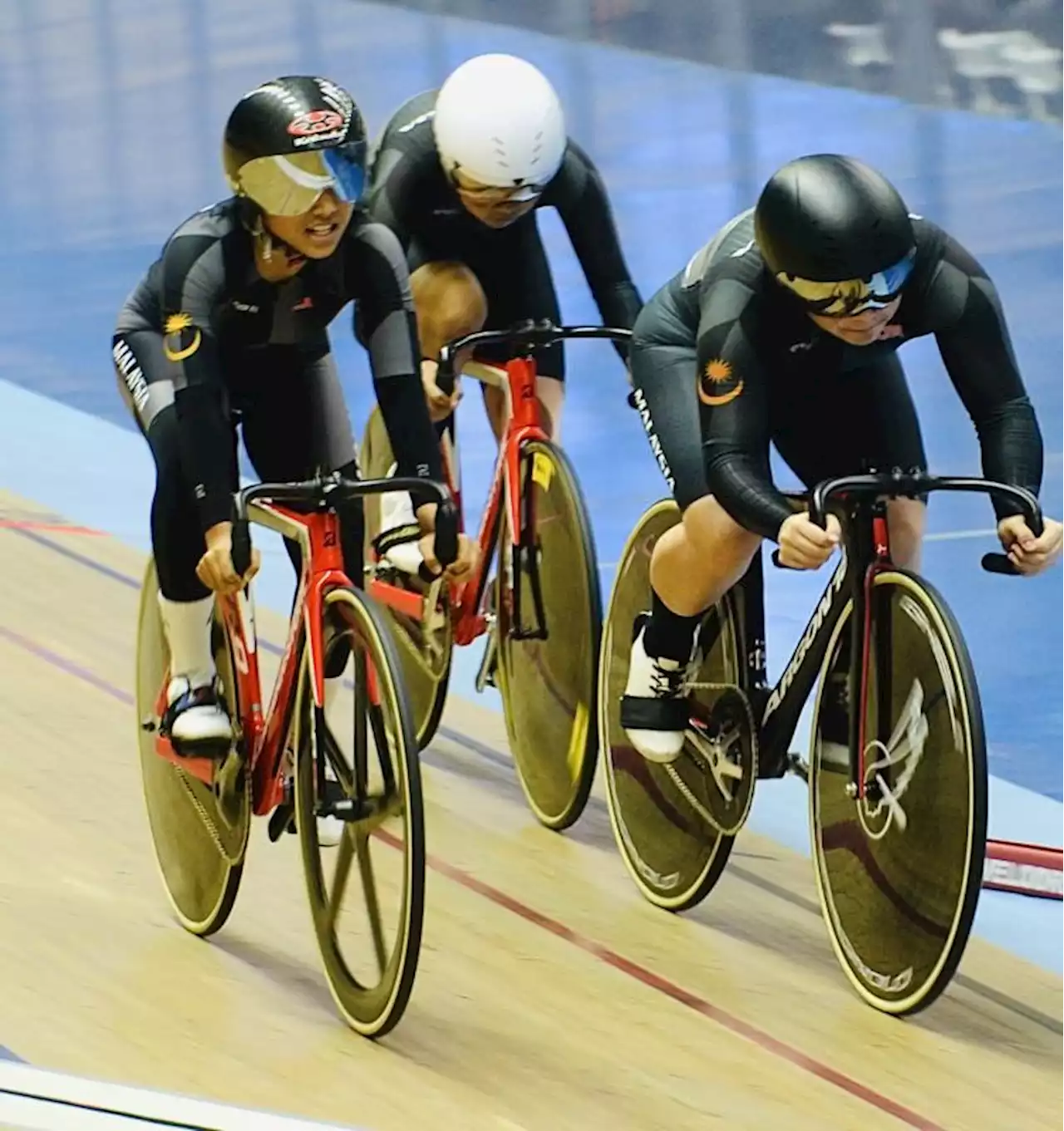 Joy for Malaysia as riders sprint to two bronze medals in Hangzhou