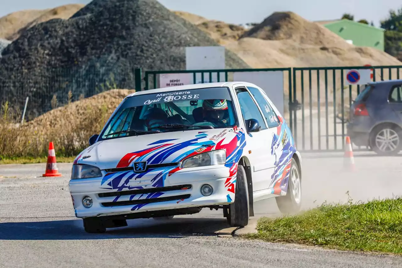 Charente-Maritime : à Forges, des pilotes de rallye réunis pour une bonne cause