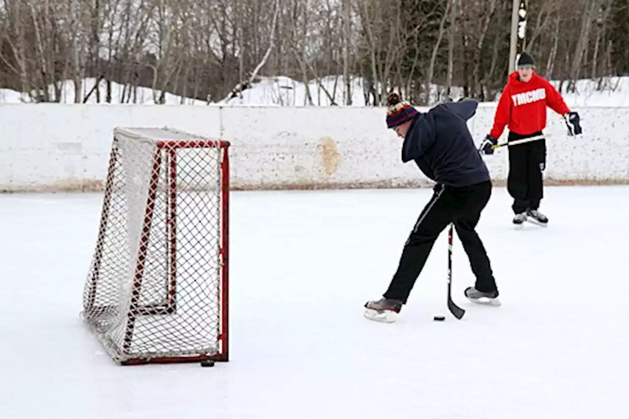 Council cuts 9 outdoor rinks