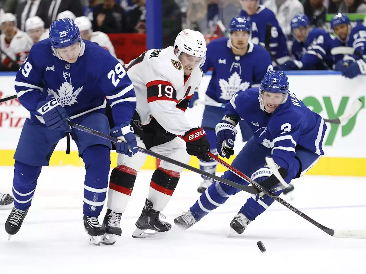 Young Easton Cowan a bright spot for Maple Leafs in 4-3 exhibition loss