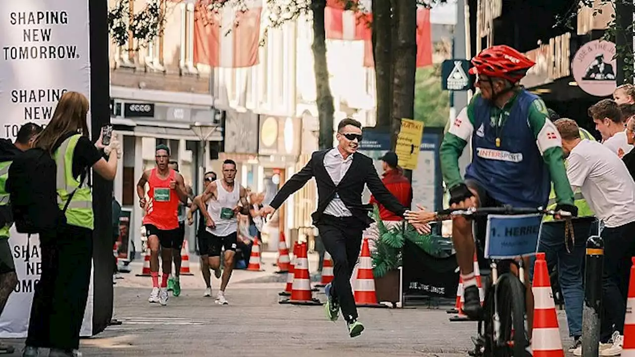 Vinder marathon i nordjysk jakkesæt: - Nu har jeg råd til en ny sofa