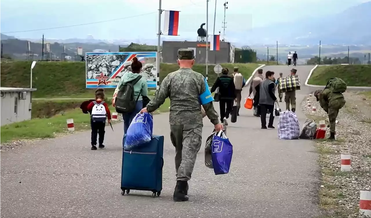 Azerbaijan kuasai Nagorno-Karabakh, penduduk pindah ke Armenia