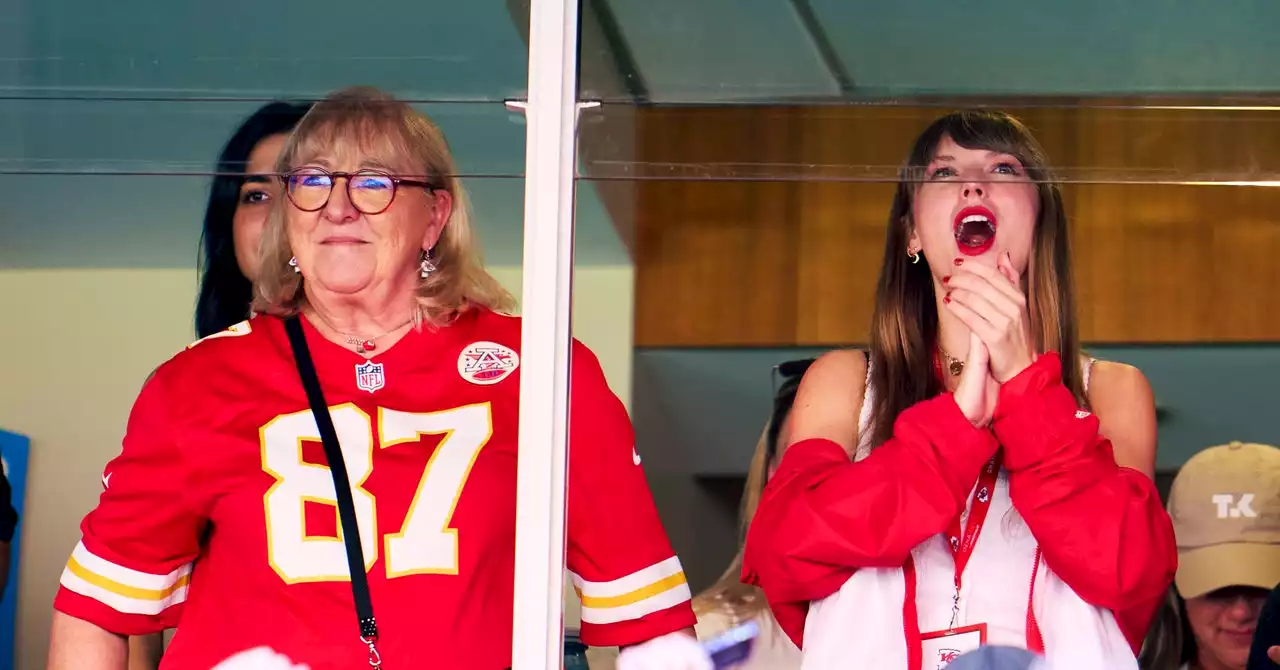 The 7 Best Conspiracies About Taylor Swift and Travis Kelce