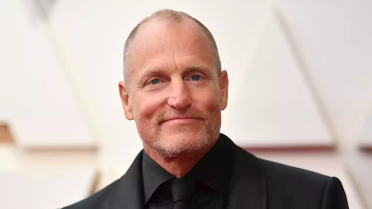 Woody Harrelson Releases Vodka, Gin Made From Artichoke Leaves