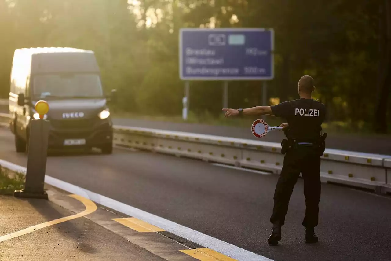 Alemania intensifica los controles contra la migración ilegal en las fronteras polaca y checa