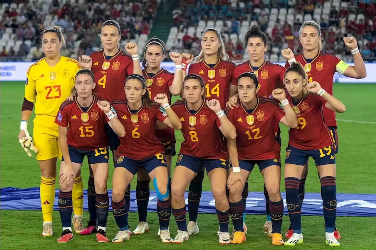 Frauenfußball: Kuss-Skandal: Spanische Spielerinnen mit starker Botschaft