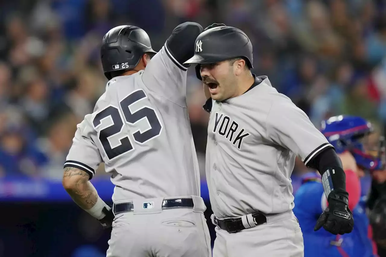 Wells hits two-run homer in ninth inning to lead Yankees over Blue Jays 2-0