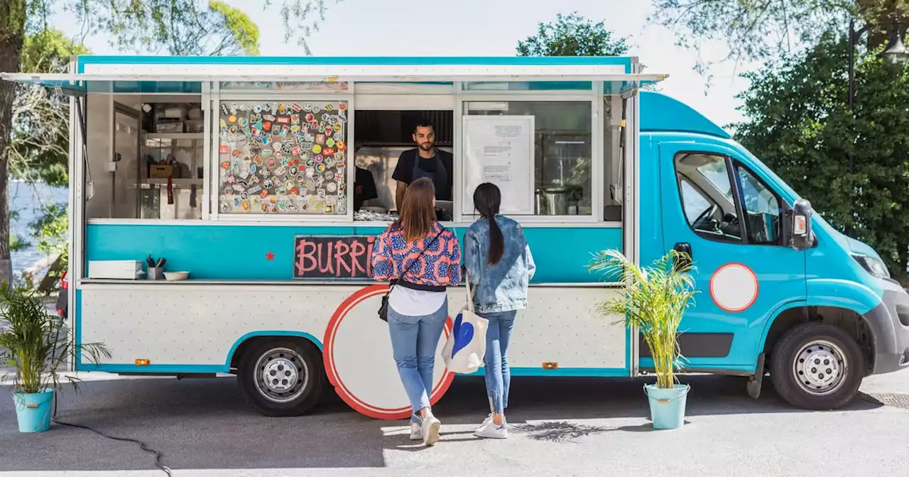 7 Signs Food Safety Experts Check Before Eating At A Food Truck