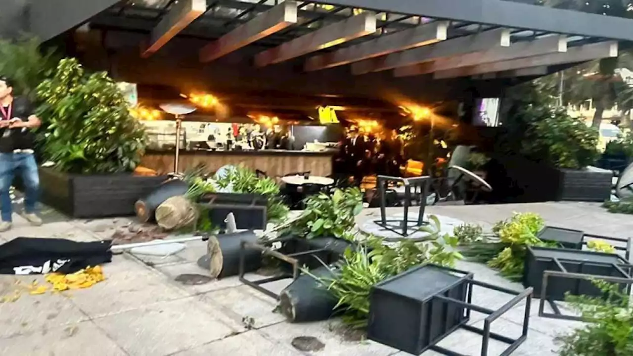 Encapuchados causan daños en restaurante Sonora Grill en Paseo de la Reforma │ VIDEO