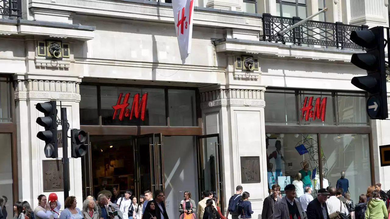 H&M sees warm autumn weather knock September sales