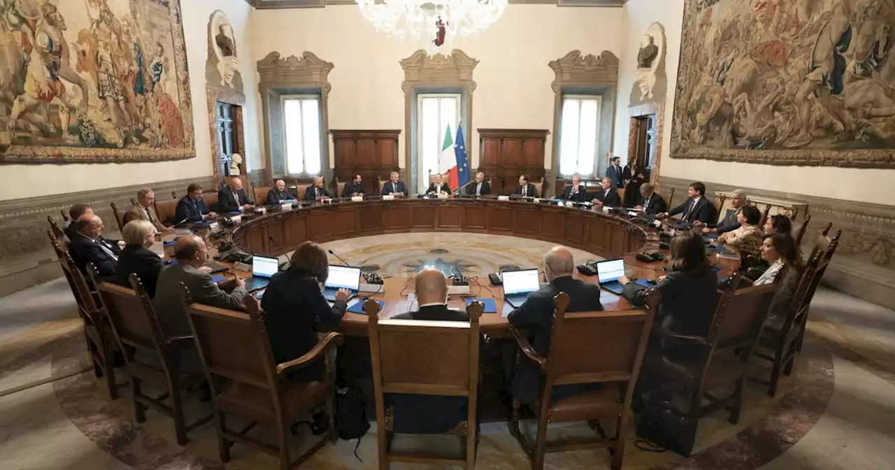 Cdm, pugno di ferro su migranti ed espulsioni. Pil, deficit e superbonus, ecco tutti i numeri