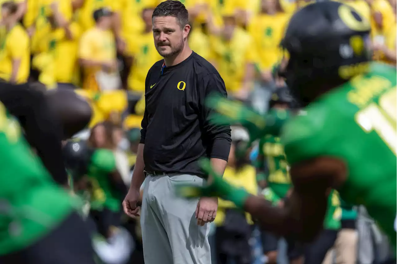 Oregon coach Dan Lanning values Deion Sanders' impact on college football