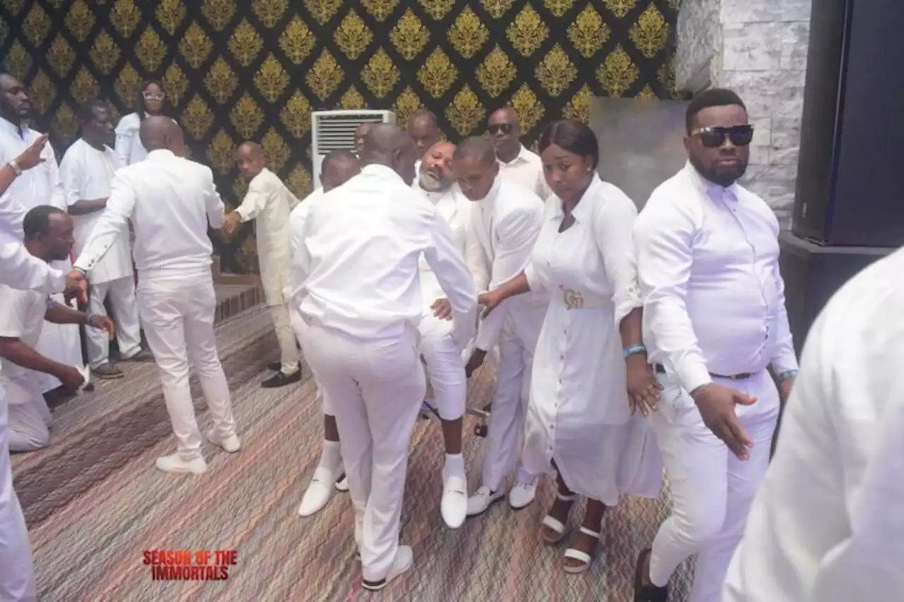 Nigerian pastor unable to walk after embarking on 21 days dry fast [VIDEO]