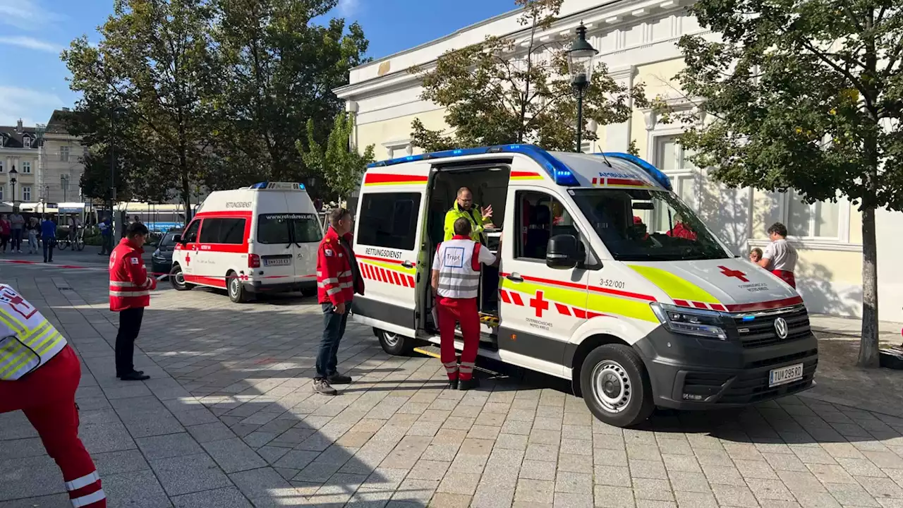 Reizgas-Unfall in Gymnasium: Mehrere verletzte Schüler befürchtet