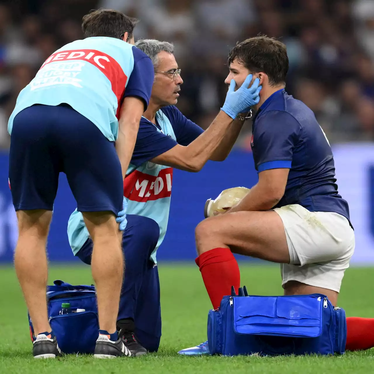 Coupe du monde de rugby : le joueur qui a blessé Antoine Dupont suspendu plusieurs matchs