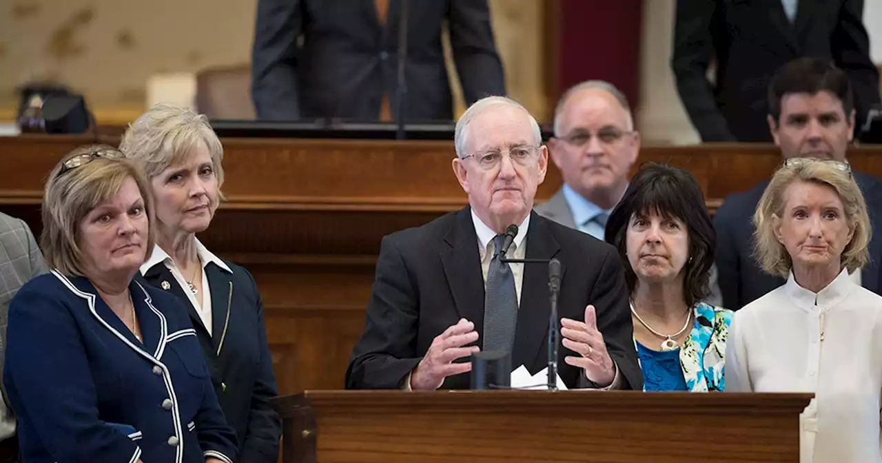 Rep. John Smithee emerges as House hero among Paxton supporters, floated for speaker