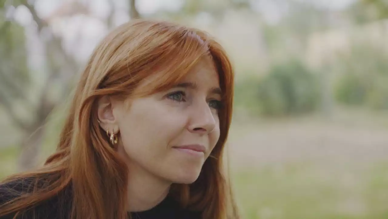 On TV tonight, Stacey Dooley helps Olympian Sarah Claxton find her father on DNA Family Secrets